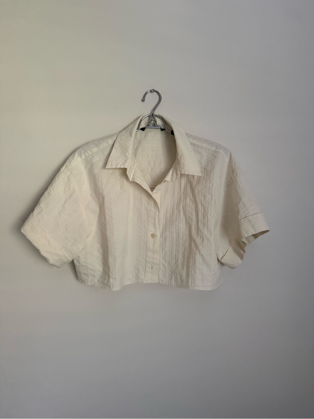 ZARA Ivory Textured Cropped Button Front Shirt Size M